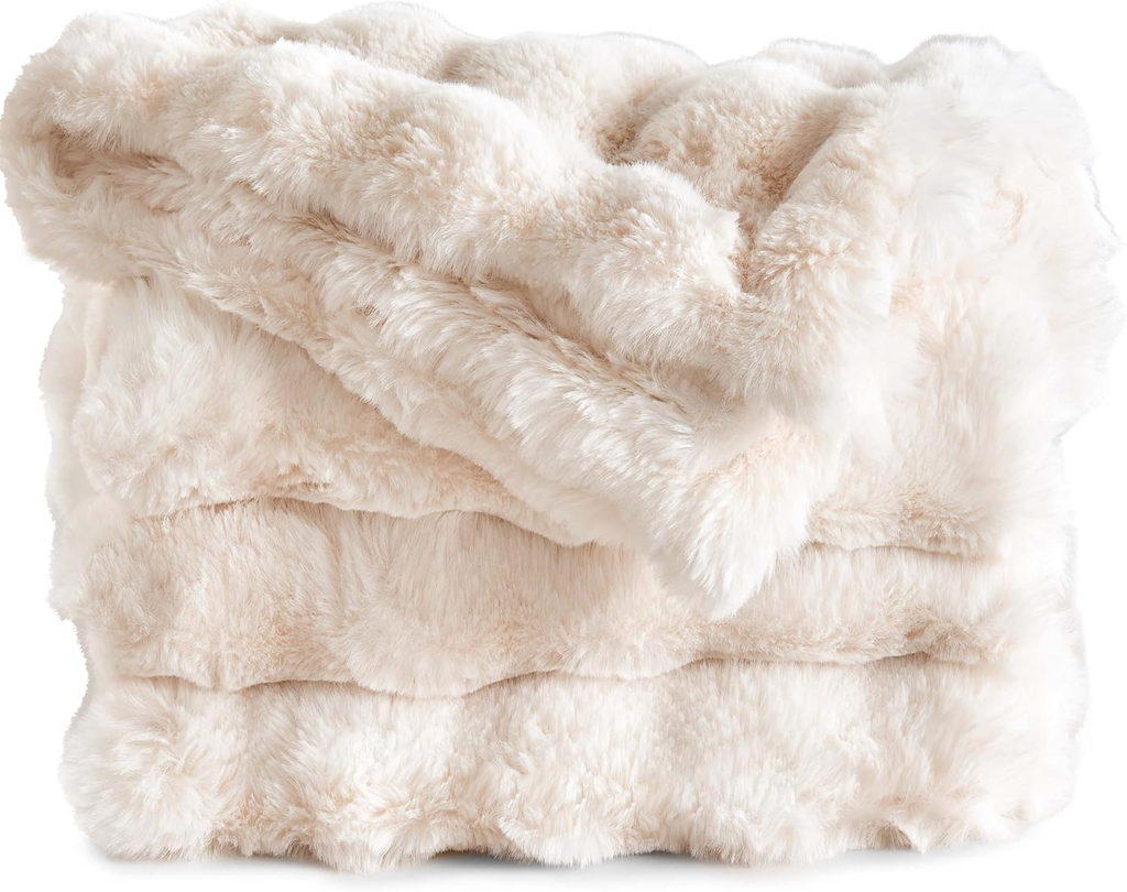 Faux Rabbit Fur Heated Blanket with Adjustable Heat & Timer – 3 Sizes