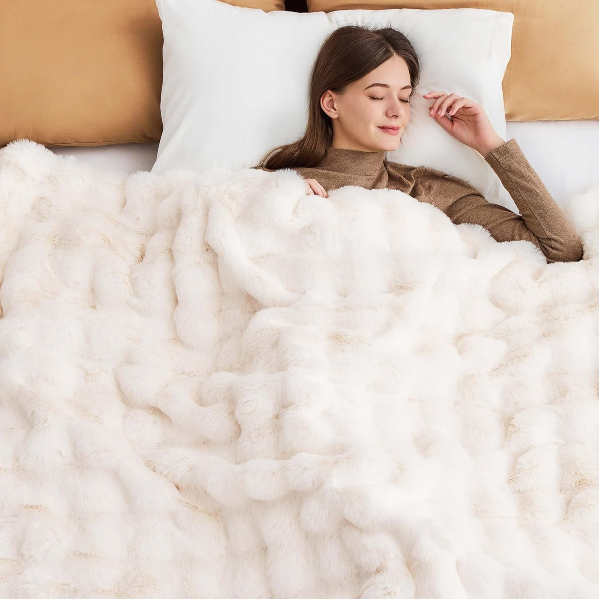 Faux Rabbit Fur Heated Blanket with Adjustable Heat & Timer – 3 Sizes