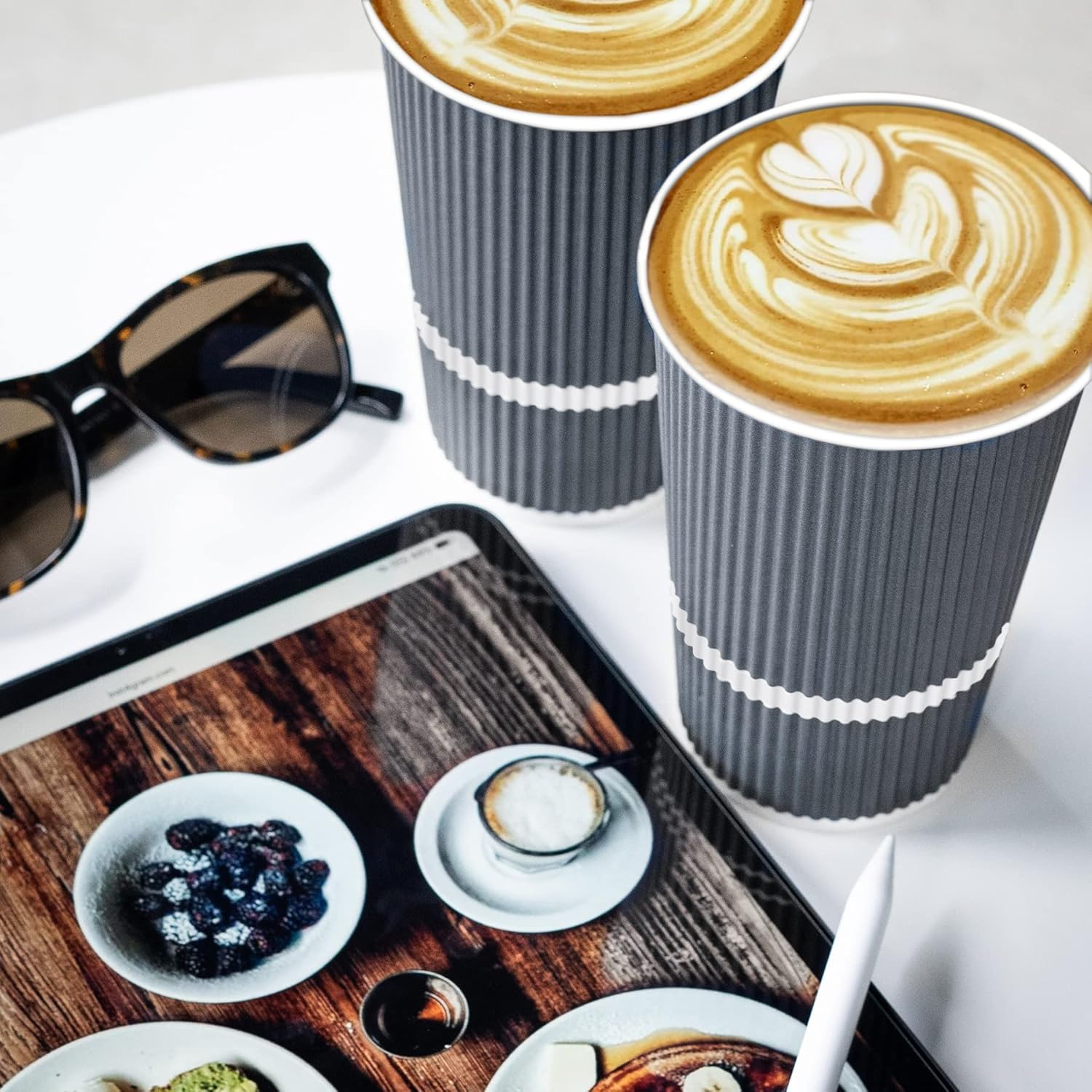 Disposable Coffee Cups with Lids 16 oz, 60 Pack Insulated Ripple Paper Hot Cups, Leak-Proof To Go Coffee Cups for Hot & Cold Drinks, Travel Takeaway Cups, No Sleeves Needed